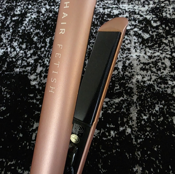 Hair Fetish Hedonist 1.25" Flat Iron with Japanese Tourmaline Plates Fire Opal - Picture 8 of 11